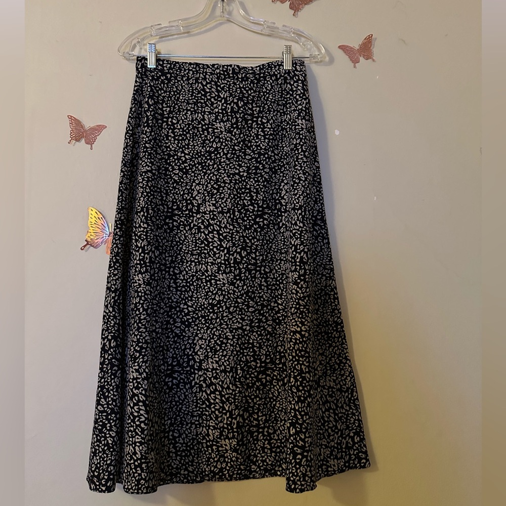 WILD HONEY - Animal Print Skirt
